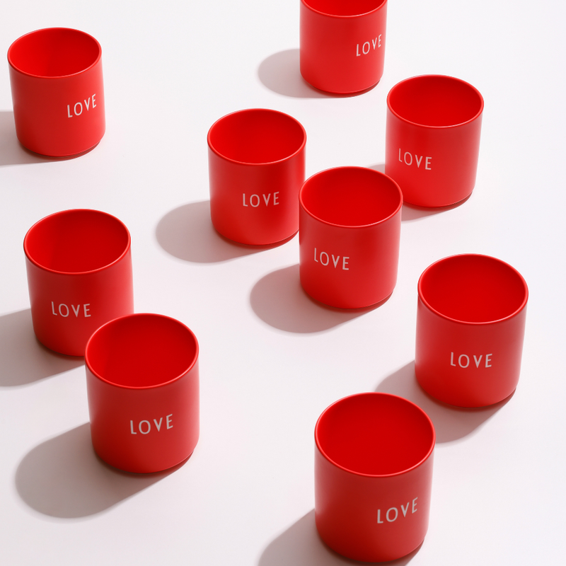 Sag es mit einer Tasse